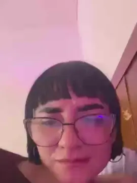 Cam4 Free Live Porn of Aleja_b