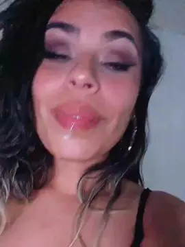 Cam4 Nude Webcam of Kittyxcupcake