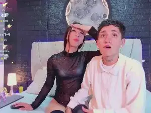 Cam4 Watch Live Sex Cams of magic_lesbii