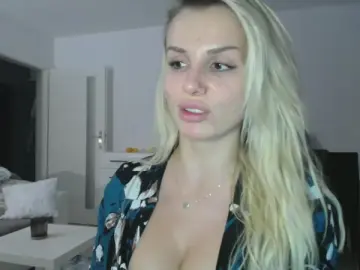 Cam4 Best live sex cam show of CorneliaBeauty