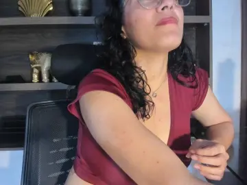 Cam4 Sex Chat of Piage_Camp