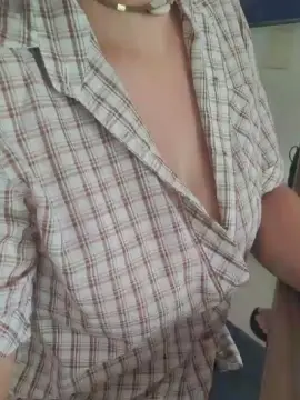 Cam4 Adult Video Chat of Annybrowngat