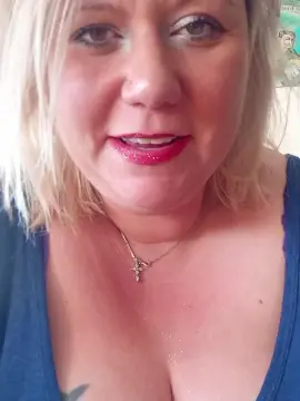 Cam4 Live Sex Cam of Blondepulpeuse1