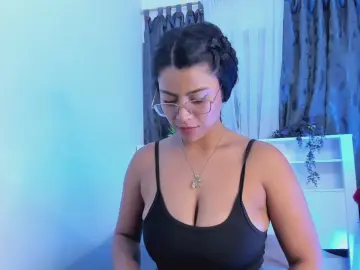 Cam4 Live Porn of Meghan_loghan