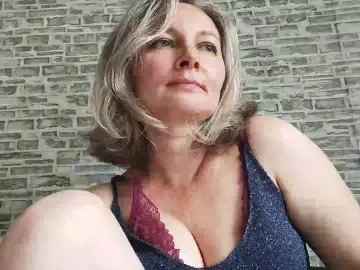Cam4 Live Porn of EdithManning