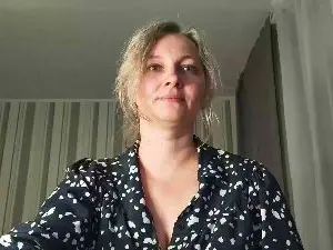 Cam4 Live Porn of EdithManning