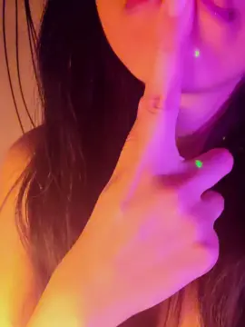 Cam4 Watch Live Sex Cams of Aloneathome22