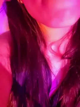 Cam4 Sex Cam of Aloneathome22