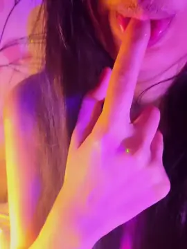 Cam4 Sex Chat of Aloneathome22