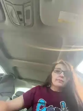 Cam4 Live Sex of BananaPeelGirl