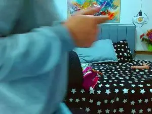 Cam4 Sex Chat of kharlamorrys_