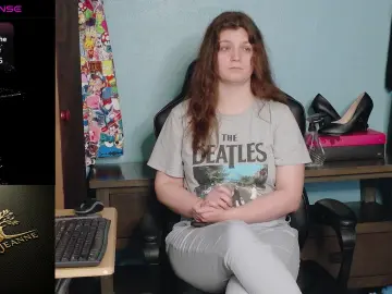 Cam4 Live Sex Cam of treejeanne