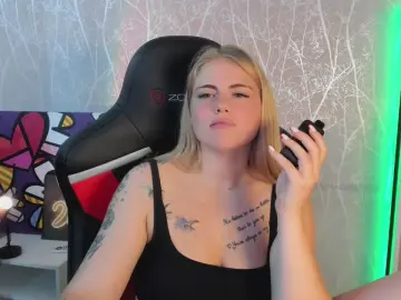 Cam4 Live Sex Cam of Jolly_Doll