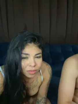 Cam4 Live Sex Cam of Morenatatoada26