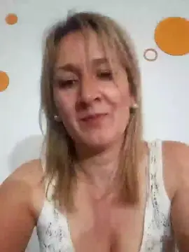 Cam4 Nude Webcam of Lunitalinda3