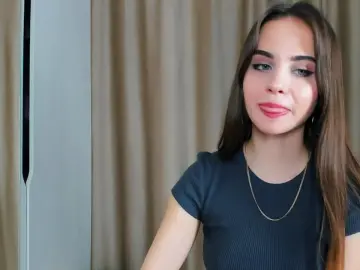 Cam4 Adult Video Chat of CharmingVixeny