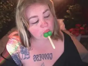 Cam4 Free Live Porn of ZaraReignn