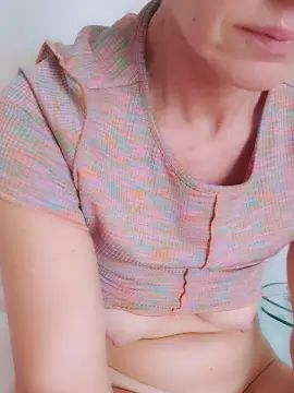 Cam4 Sex Chat of Diamant1Crystal
