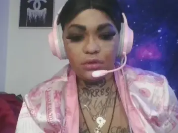 Cam4 Free Porn Cam of Yummy_Mami