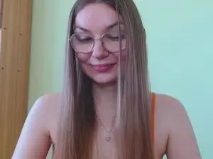 Cam4 Sex Cam of EllyHEARTx