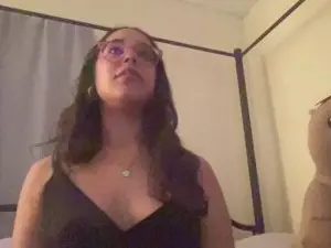Cam4 Nude Webcam of LoveliDawn