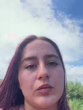 Cam4 Free Live Porn of BiancaetKayn