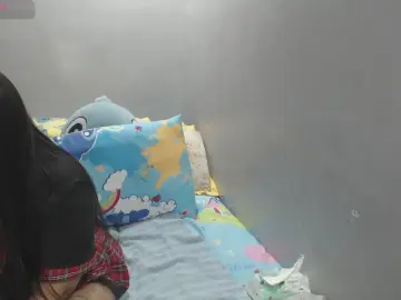 Cam4 Live Porn of BubbleButtPinay