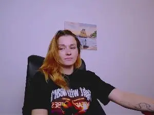 Cam4 Live Porn of PeppyMia