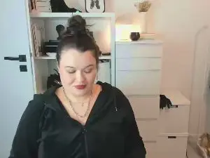 Cam4 Free Live Porn of NightHolly