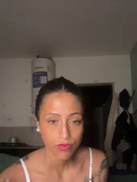 Cam4 Private Sex Chat of Rih4nnna