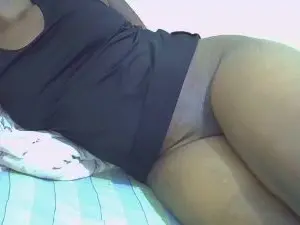 Cam4 Live Porn of cuttey_adley30