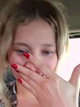 Cam4 Live Sex Cam of Tania__honey