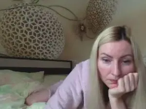 Cam4 Sex Cam of Yourrealgirl