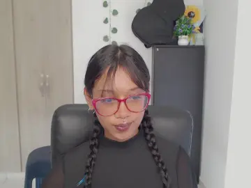 Cam4 Free Live Porn of _Hibrida_