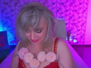 Cam4 Private Sex Chat of CandyLadyyy
