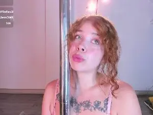 Cam4 Live Sex Cam of HelenaCole_