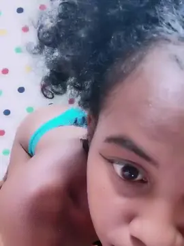 Cam4 Live Porn of Camillah02