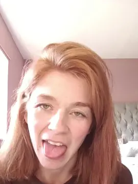 Cam4 Adult Webcam of Housewife_Kirst