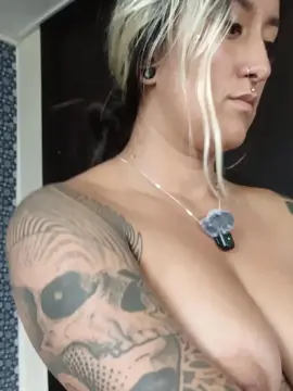 Cam4 Sex Chat of Kitty_goddess