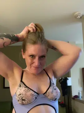 Cam4 Private Sex Chat of Lexona_Luxx