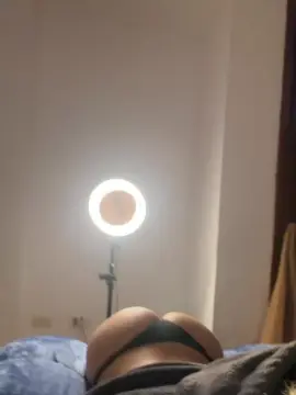 Cam4 Free Live Porn of florvxxx