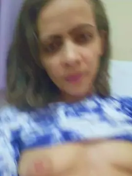 Cam4 Live Porn of leilane35