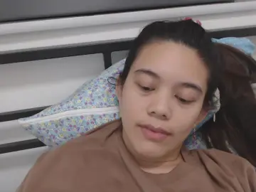 Cam4 Private Sex Chat of simplesyndyxx