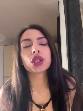 Cam4 Free Porn Cam of CarinaC