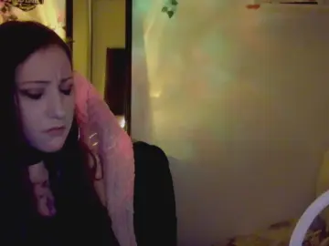 Cam4 Live Sex of demonyla