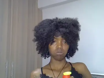 Cam4 Free Live Porn of Freakycara