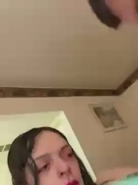 Cam4 Free Live Porn of alicepractice5