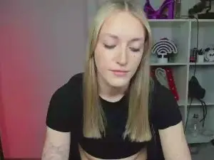 Cam4 Adult Video Chat of EvelynBlond