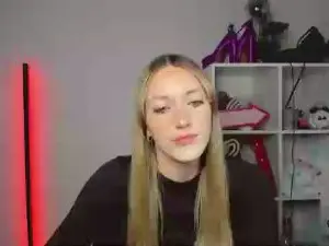 Cam4 Best Webcam of EvelynBlond