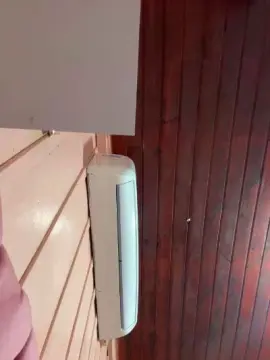 Cam4 Live Sex Cam of Renatinhaaaa